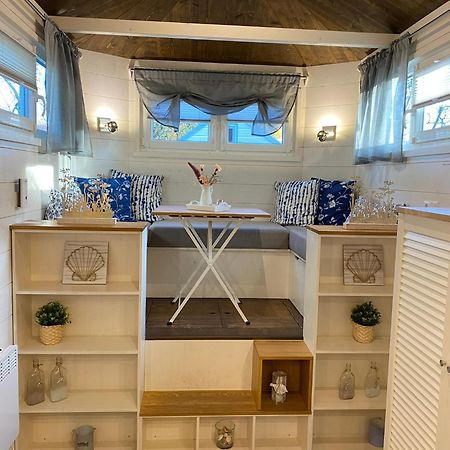 Tiny House Ems Im Pier9 Tiny House Hotel Hamm  Exteriör bild